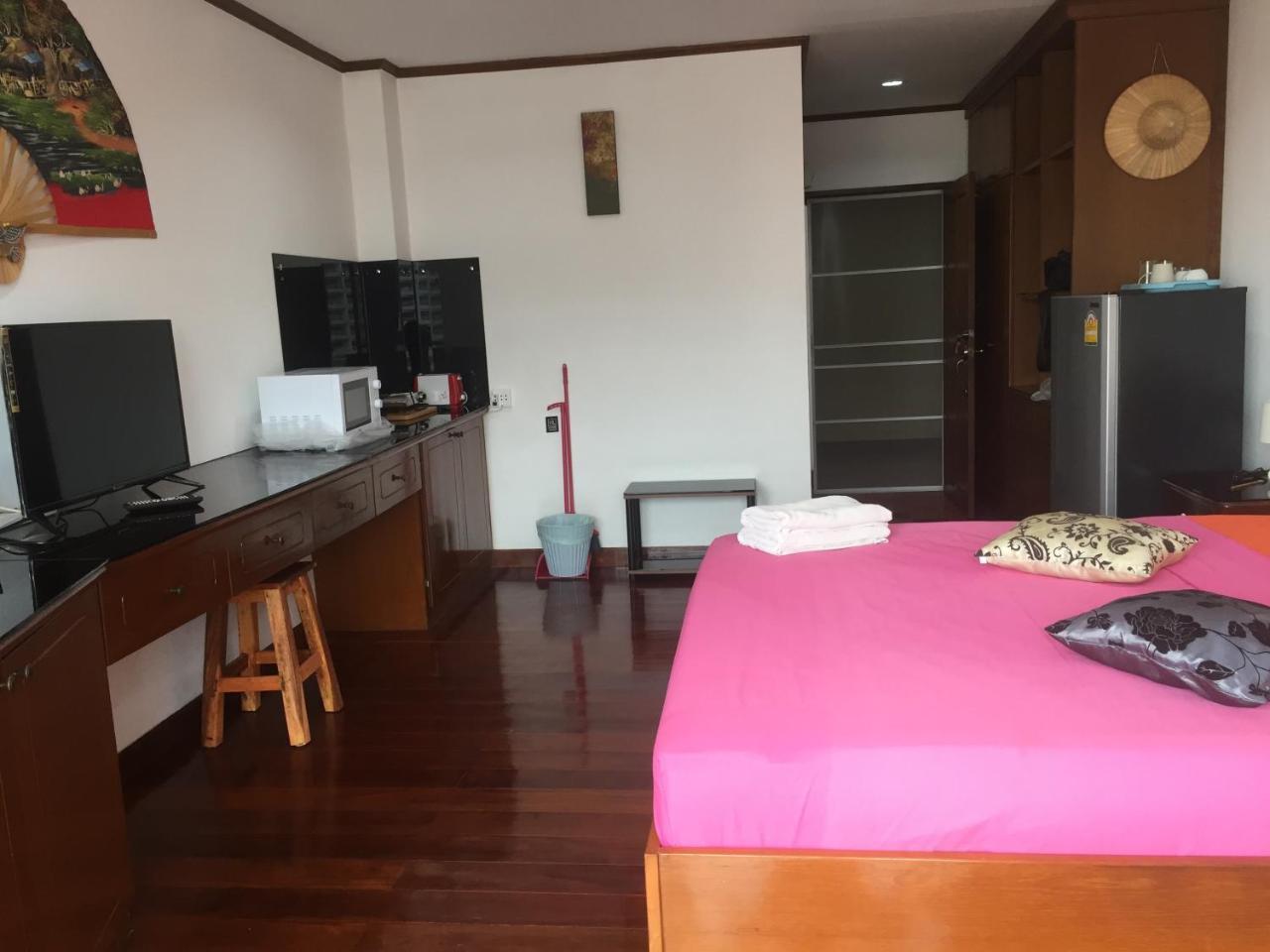 B&B View Talay 1 Jomtien パッタヤー エクステリア 写真